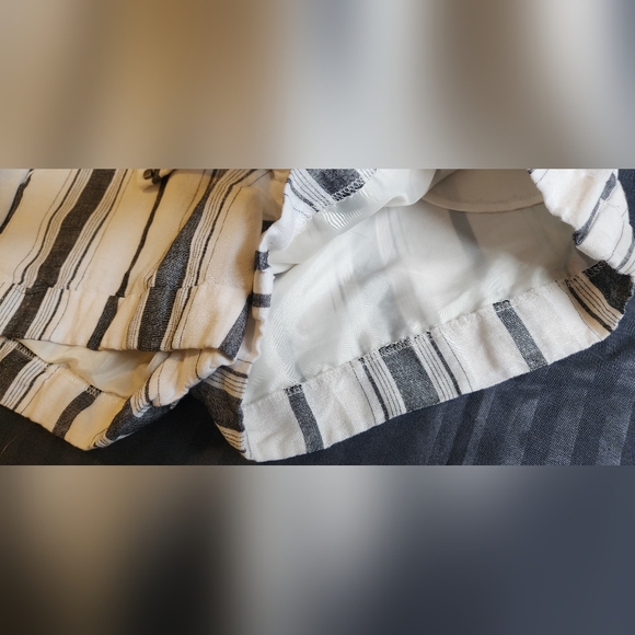 Express Linen Shorts Womens 4 Low Rise White Blue Striped Pockets Belt Loop F18 - Picture 5 of 13